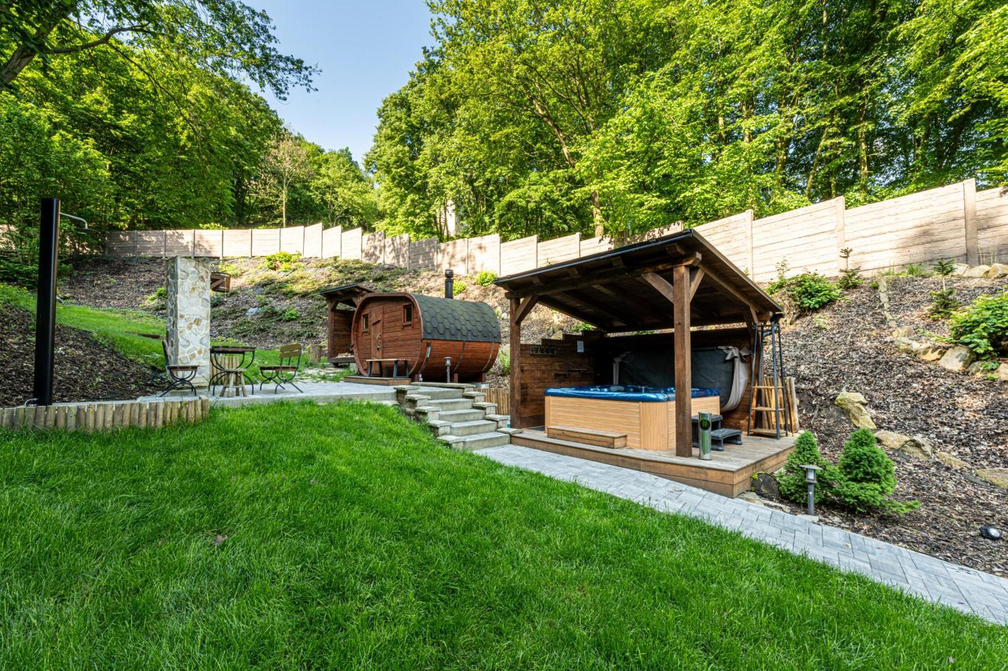 Montemira Villa Ústí nad Labem Eksteriør bilde